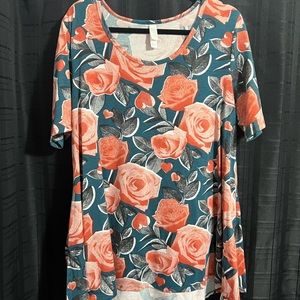 Perfect T lularoe shirt size Xl